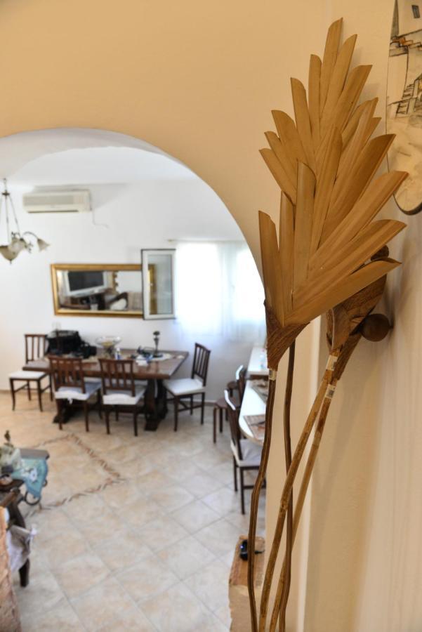 Κυκλαδίτικη Βίλα Στην Παραλία Αντώνηδες, Κύθνου Кітнос Екстер'єр фото