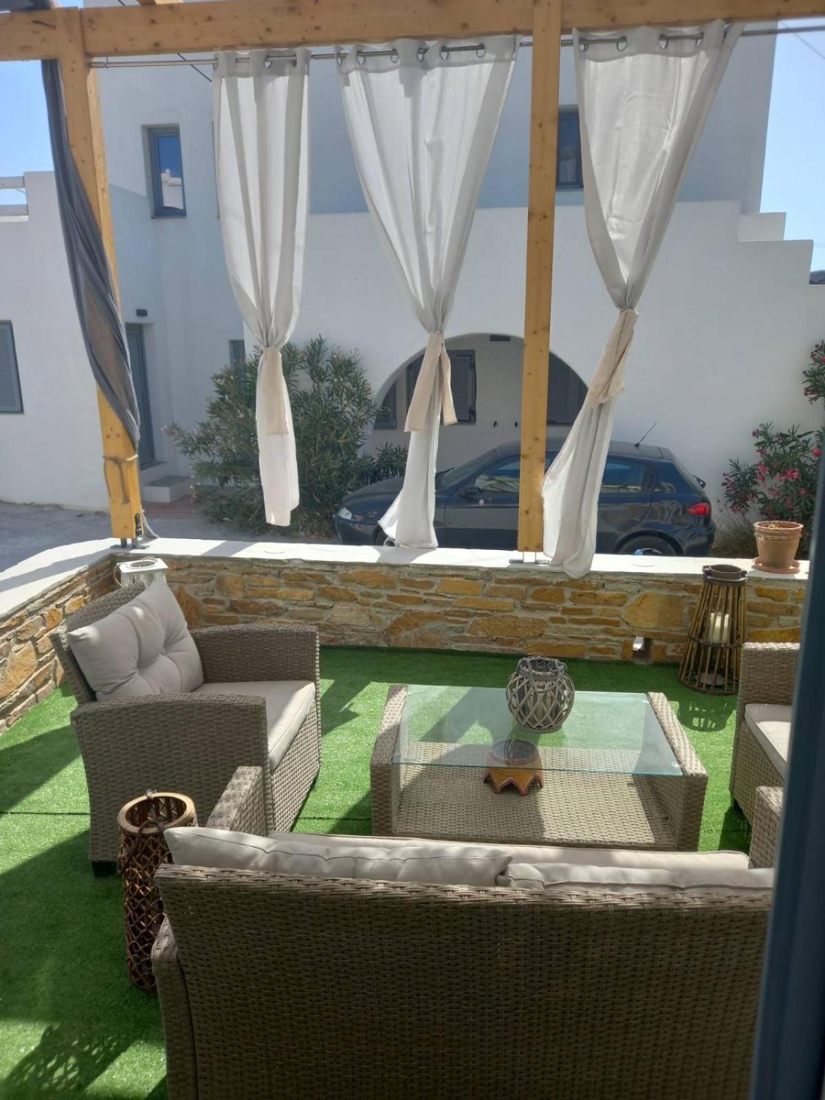 Κυκλαδίτικη Βίλα Στην Παραλία Αντώνηδες, Κύθνου Кітнос Екстер'єр фото